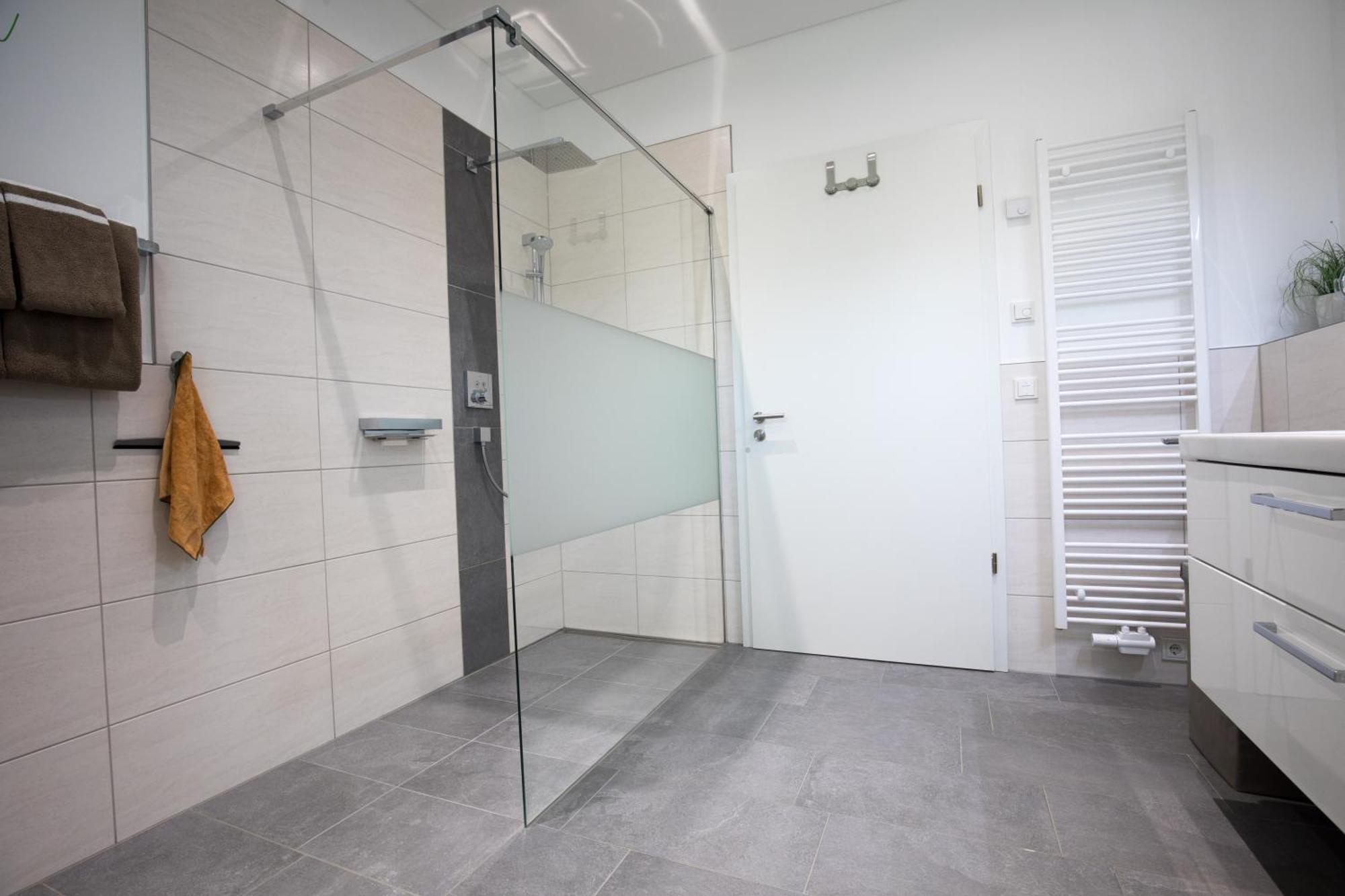 Apartamento Neu - Moselauszeit Traben Exterior foto