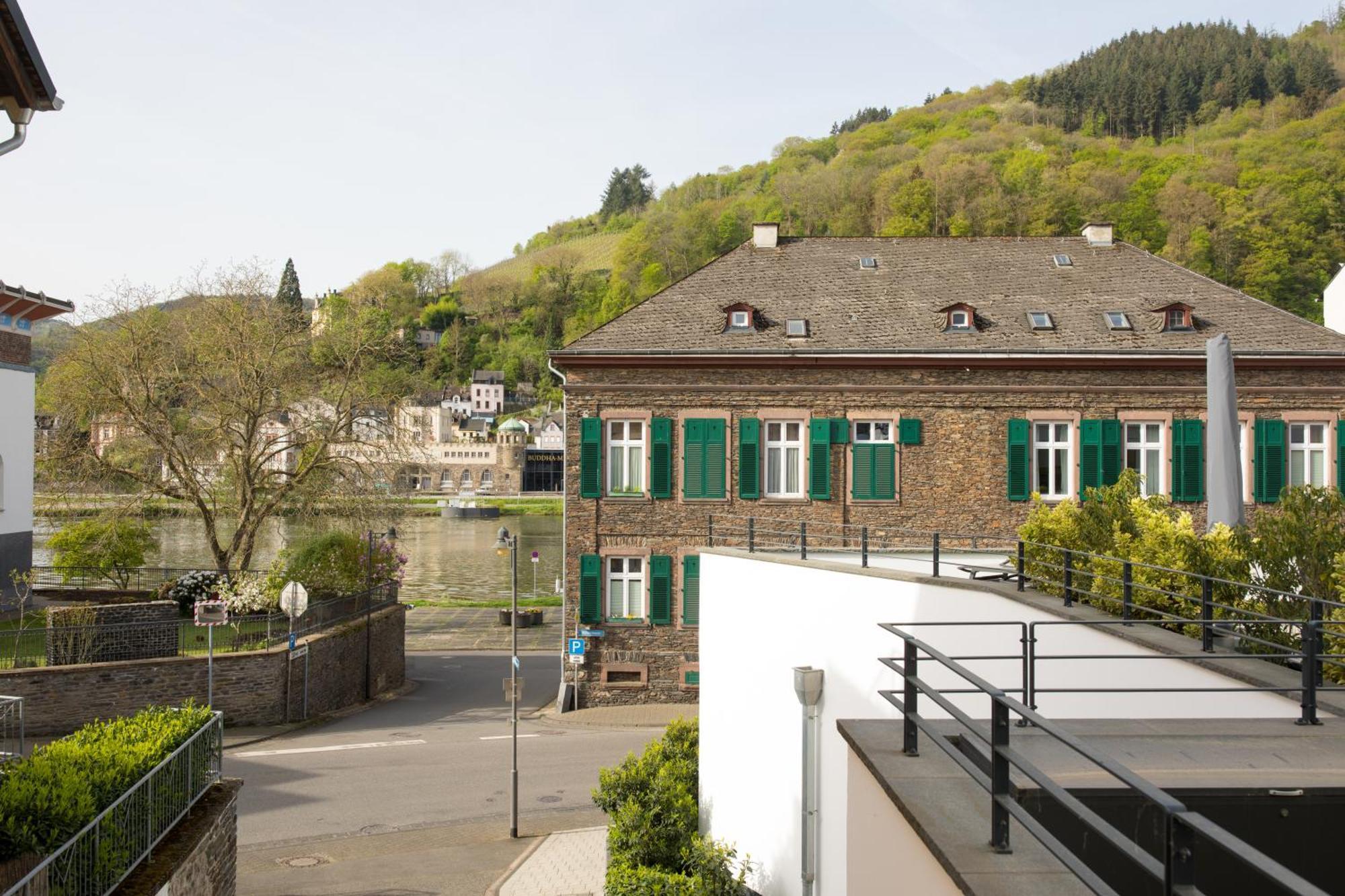 Apartamento Neu - Moselauszeit Traben Exterior foto